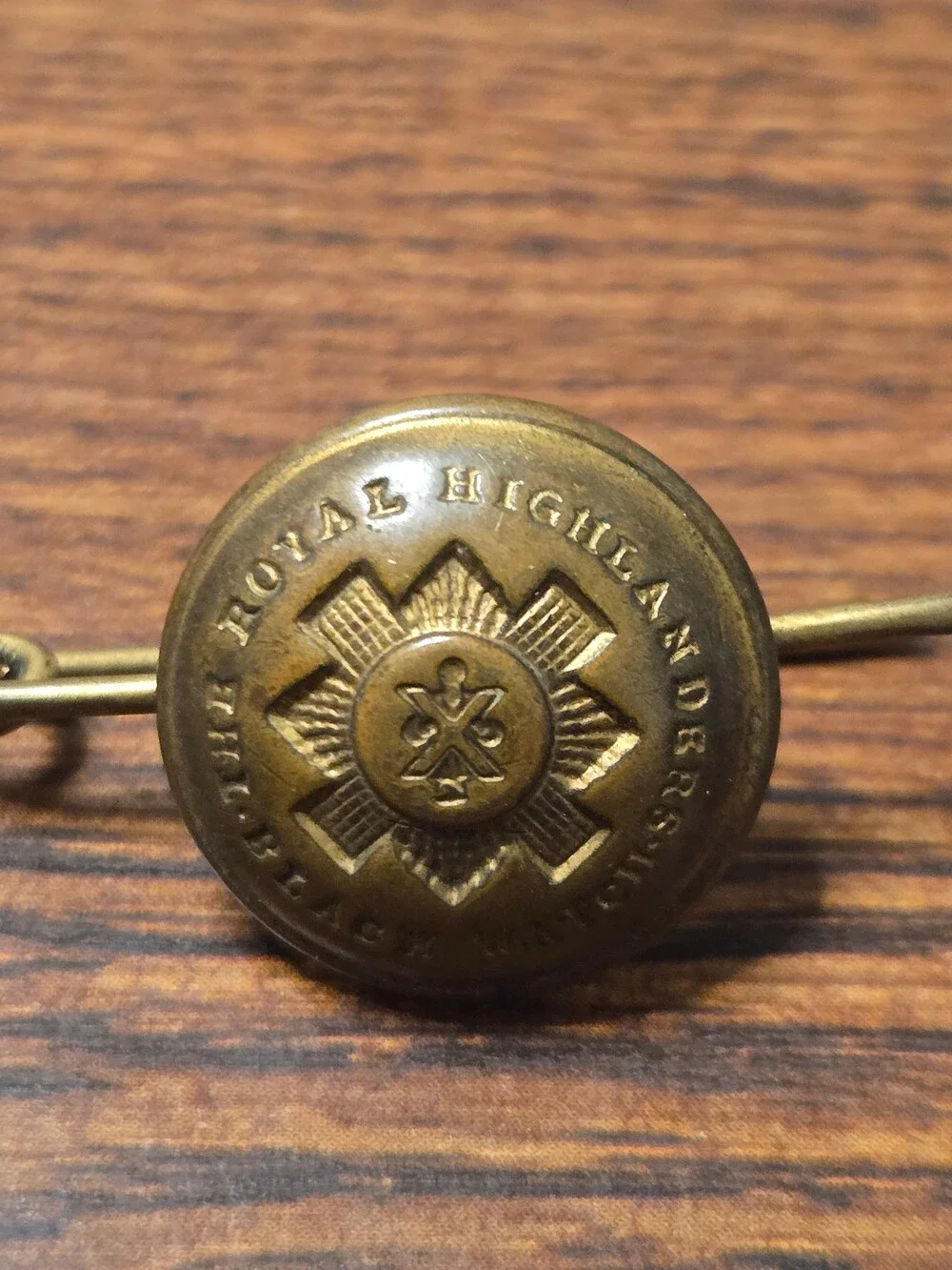 Royal Highlanders Black Watch & Machine Gun Corps Vintage Brass Military Buttons